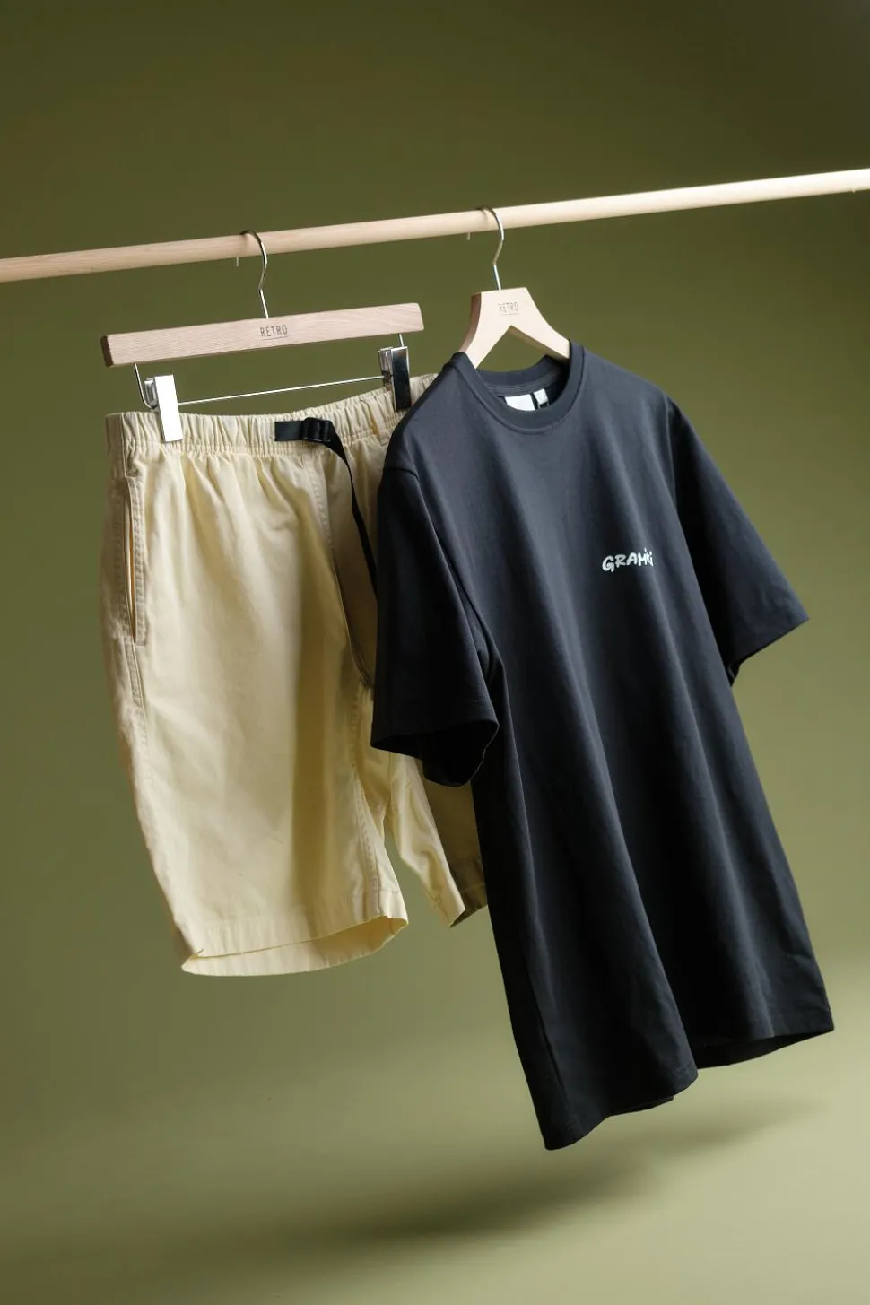 Stonehenge Tee Vintage Black