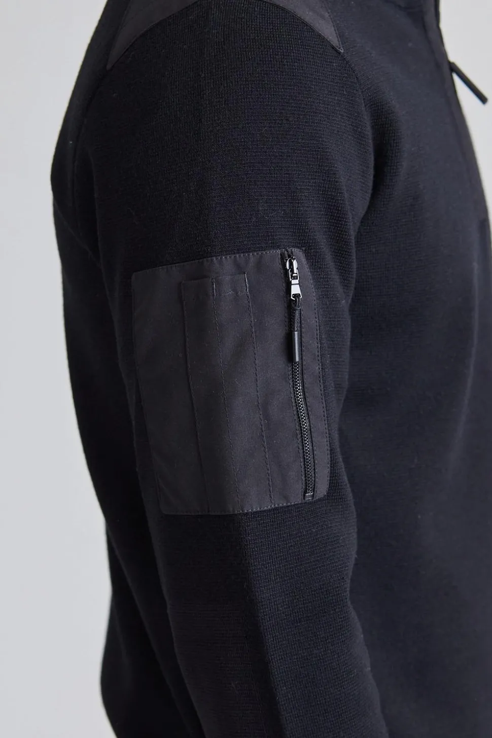 Stormont 1/4 Zip Sweater Black