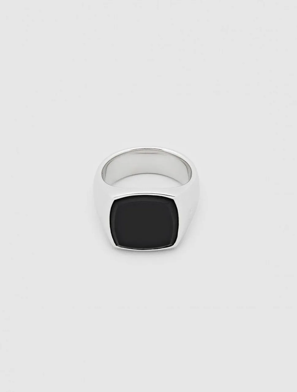 The Cushion Black Onyx