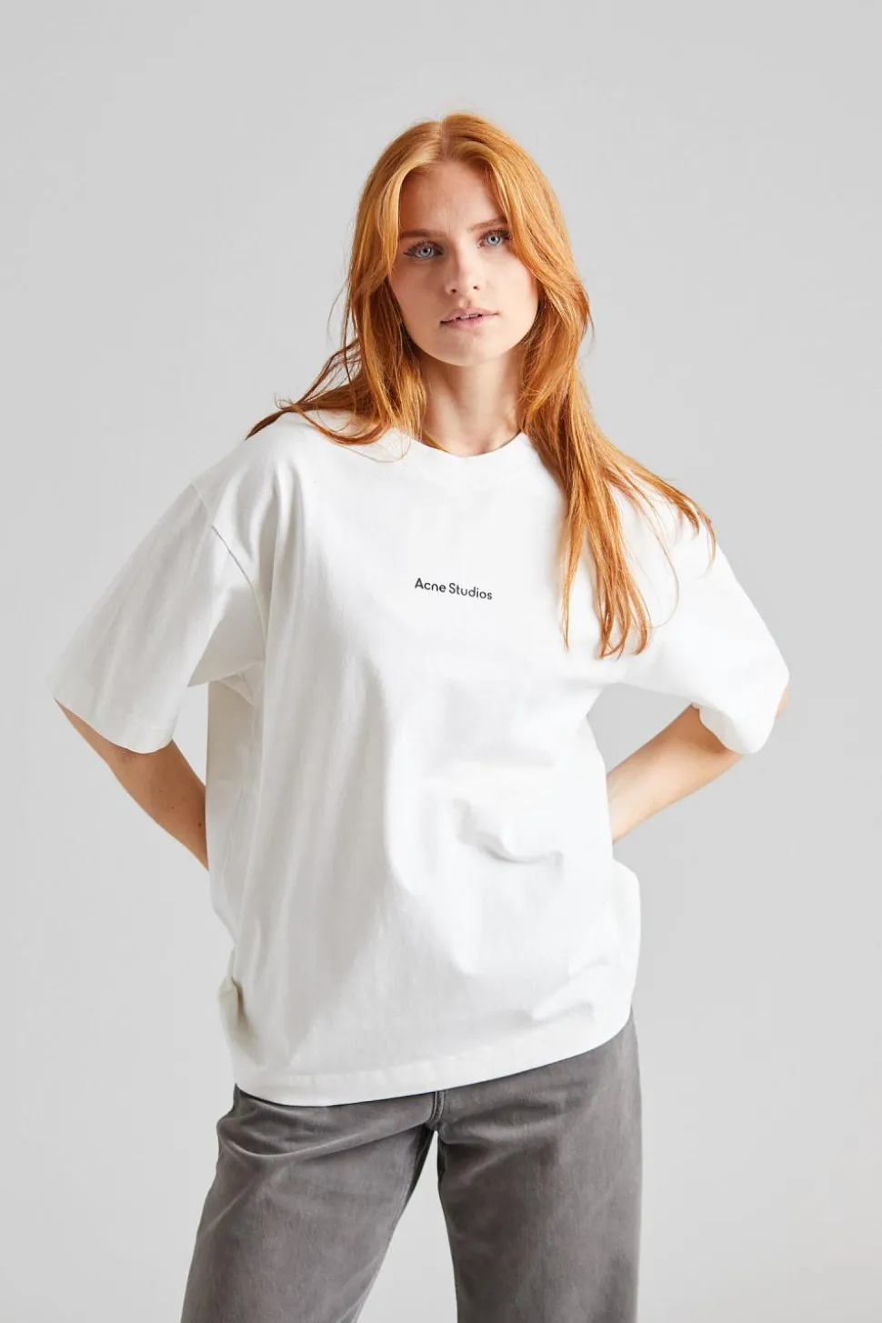 T-Shirt Stamp Logo Optic White FN-UX-TSHI000051