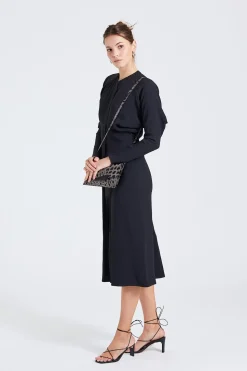 Updated Dolman Midi Black