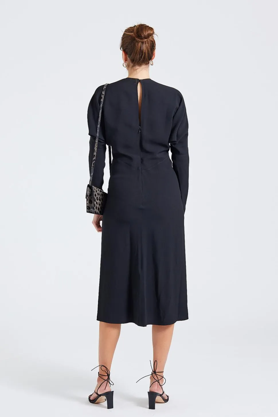 Updated Dolman Midi Black