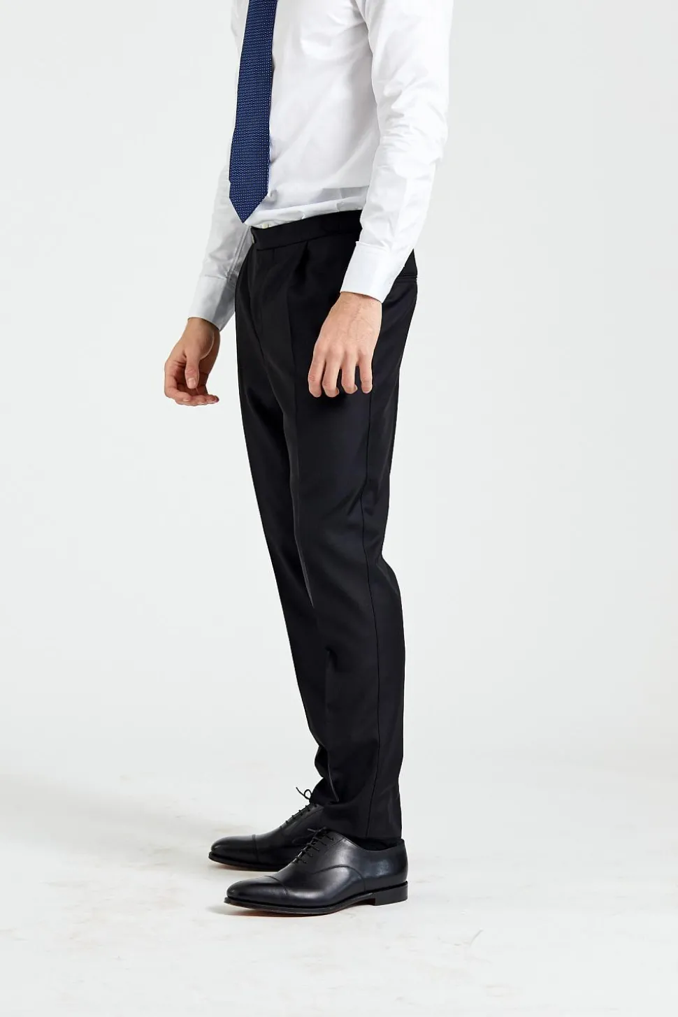 Vicenza Prato Suit Black