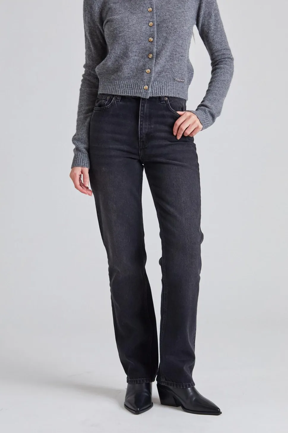 W Regular Jeans Black Washed