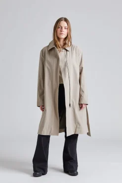 W Skylar Trench Desert