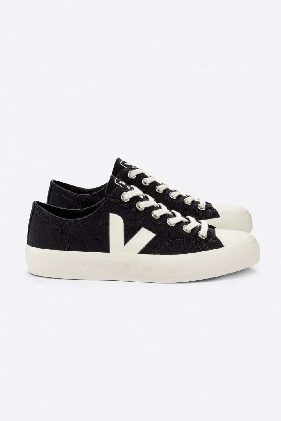 Wata II Low Canvas Black Pier