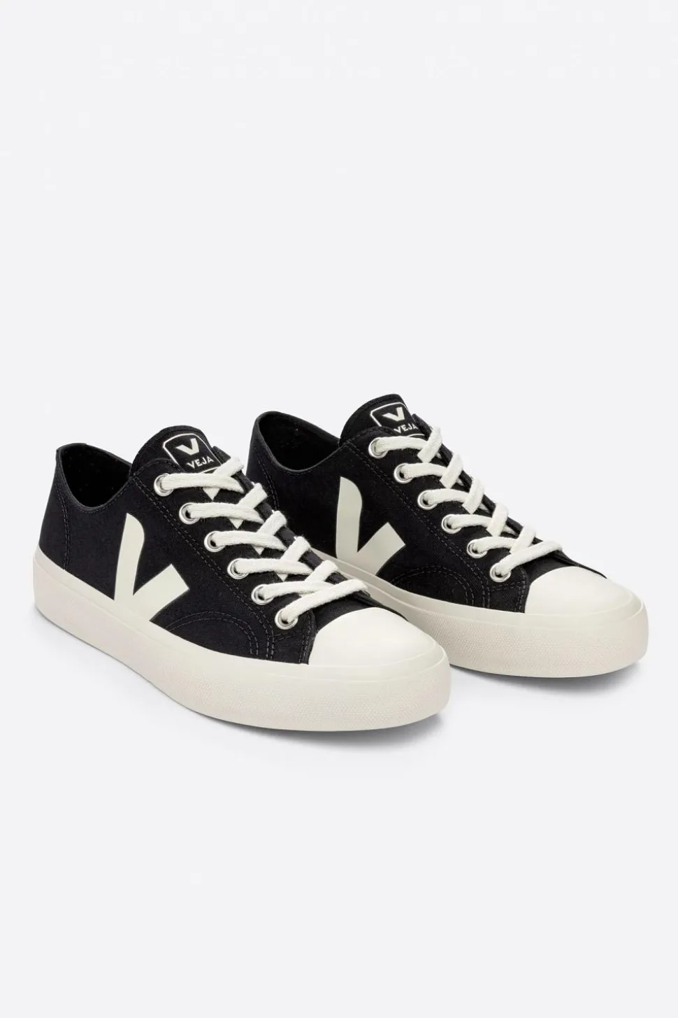 Wata II Low Canvas Black Pier