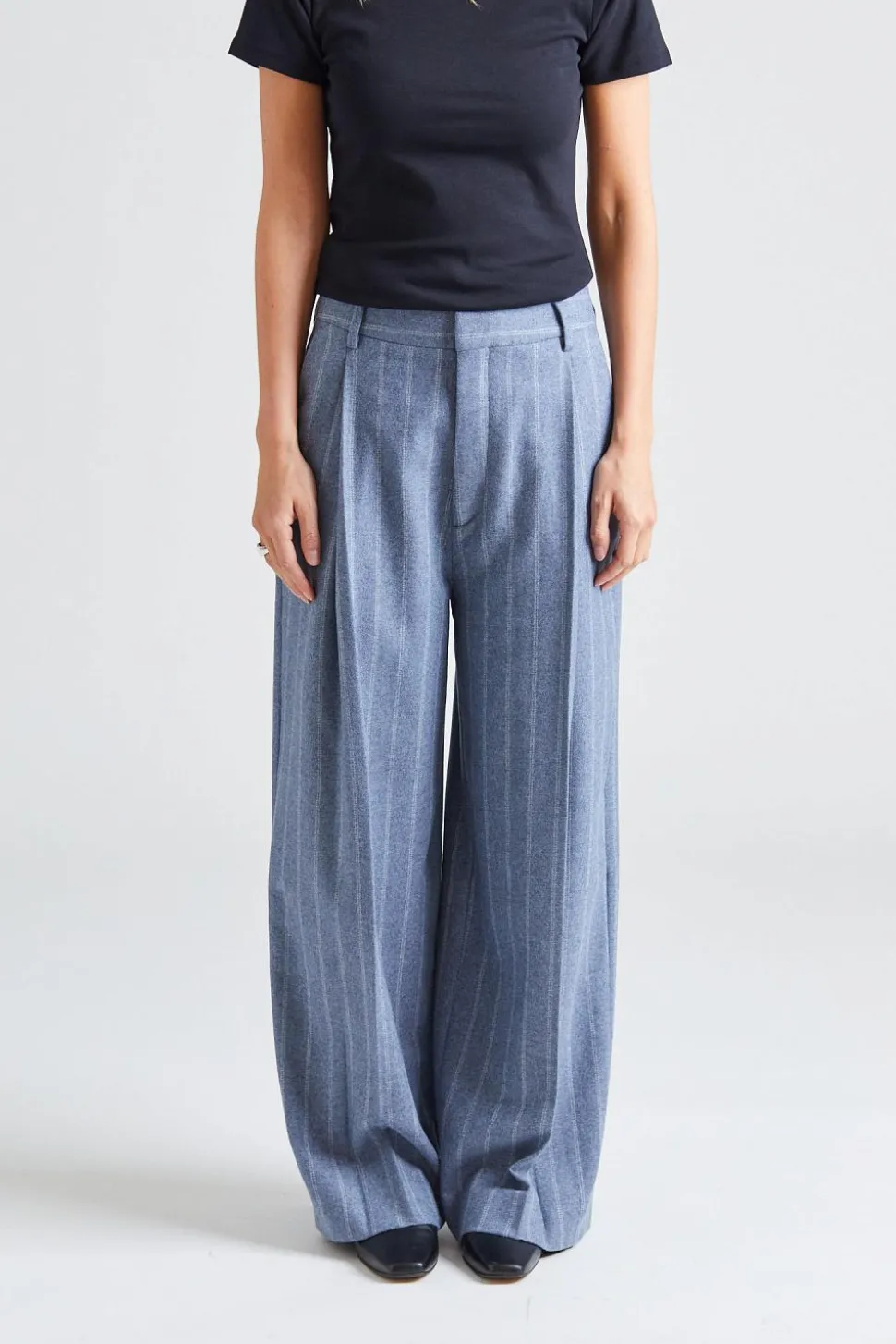 Wide Pleated Striped Trousers Grey Blue Stripe