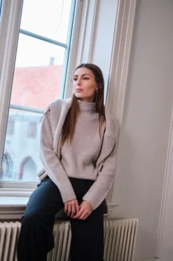 Willow Sweater Grey Beige