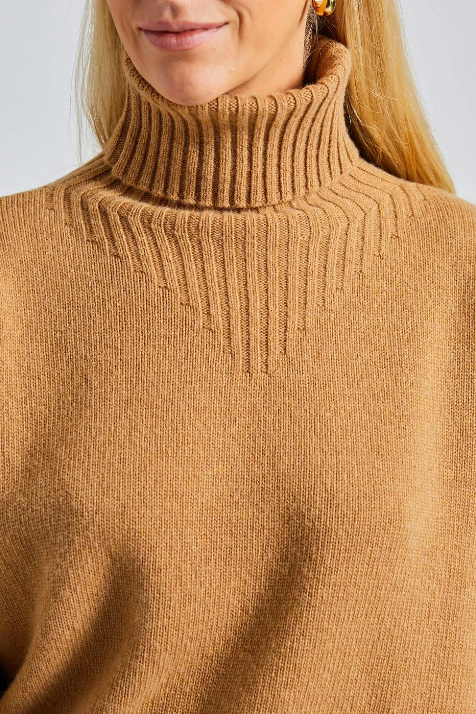 Wool Turtleneck Sweater Camel
