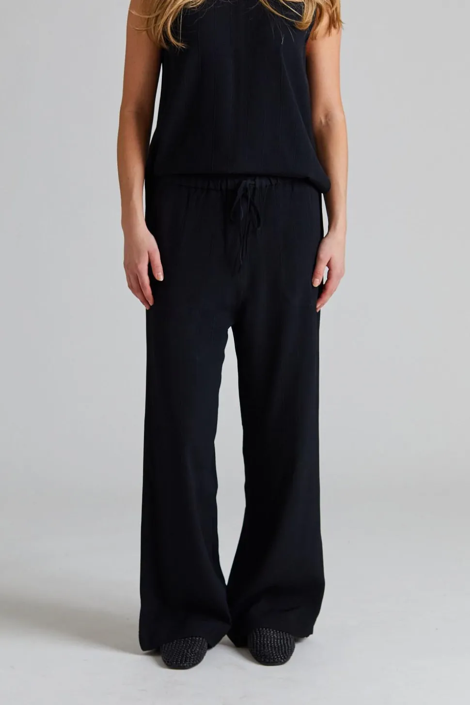 Woven Stripe Drawstring Trousers Black